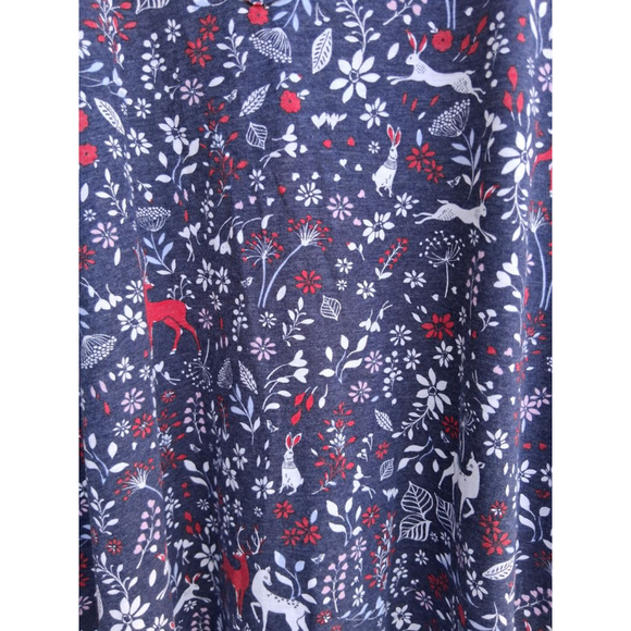 NWT 🔥 Lane Bryant V-neck 3/4 Sleeve Side Ruched Tee in Garden Animal Sz 26/28 - Picture 4 of 10